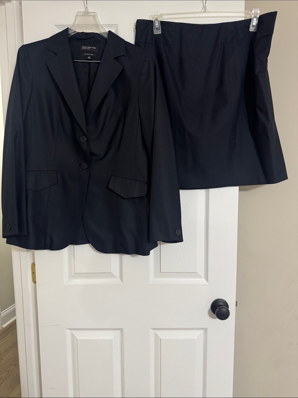 Jones New York Classic Navy Women's Blazer and Skirt Set